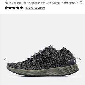 No Bull brand Women’s Knit Runners 6.5